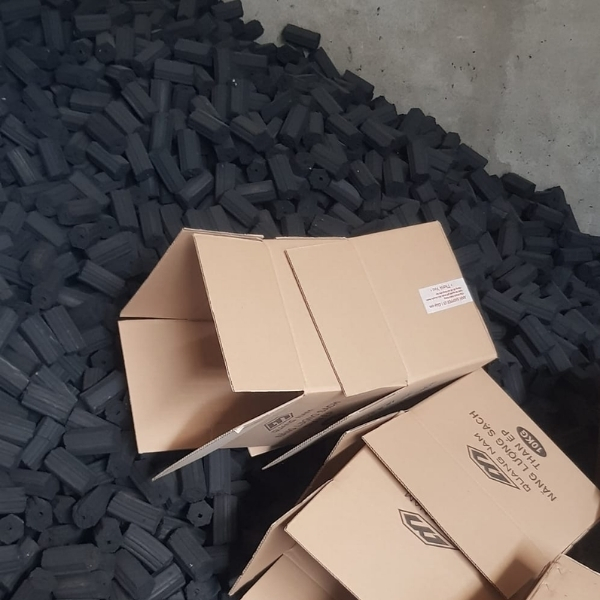 than củi  đà nẵng